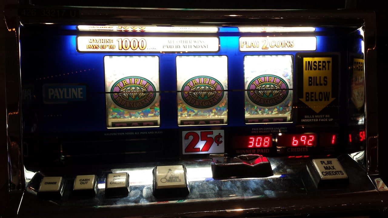 747ph Bingo section showing online bingo cards on a mobile phone screen in the Philippines